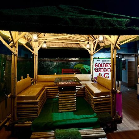 ホテル Golden Residency ニューデリー エクステリア 写真